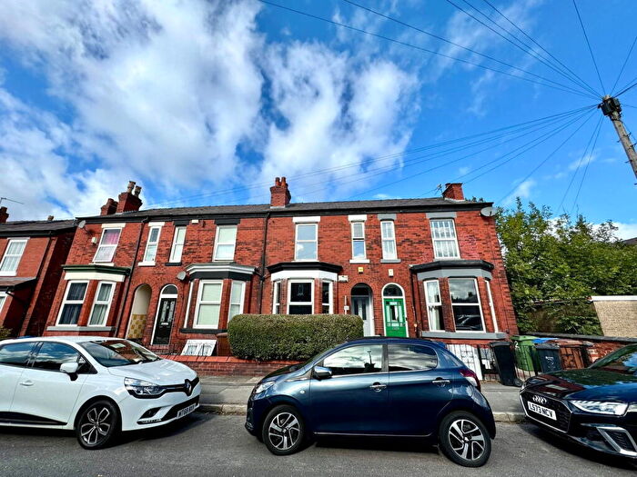 3 Bedroom Terraced House For Sale In Southwood Road, Great Moor, Stockport, SK2