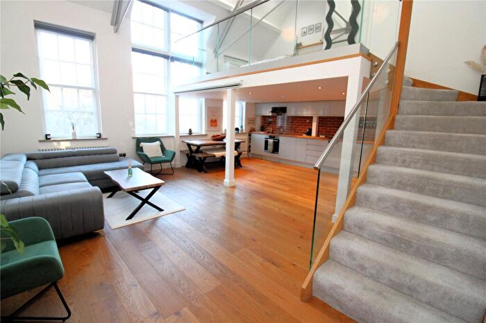 1 Bedroom Apartment For Sale In Funtley Hill, Fareham, Hampshire, PO16