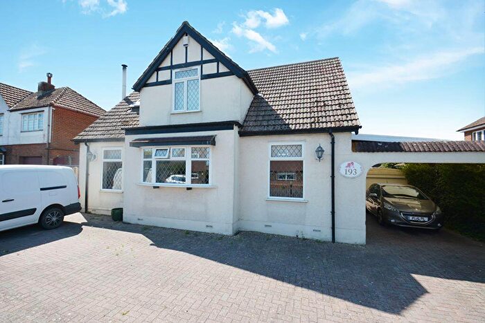 3 Bedroom Detached Bungalow For Sale In Minster Road, Sheerness, ME12