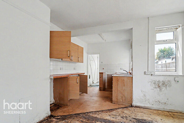 1 Bedroom Bungalow For Sale In Kent Road, Sheerness, ME12
