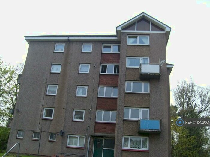 3 Bedroom Flat To Rent In Kelvin Gardens, Hamilton, ML3