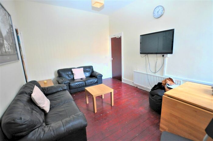 6 Bedroom Terraced House To Rent In Cavendish Road, Jesmond, Newcastle Upon Tyne, NE2