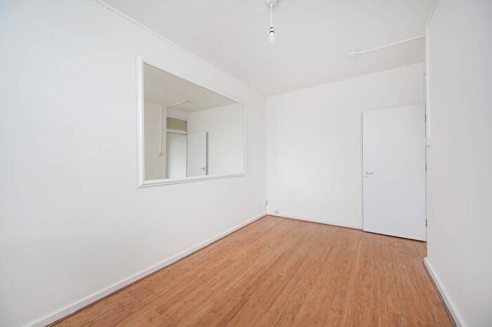 1 Bedroom Flat To Rent In Homerton High Street, Hackney, London, E9