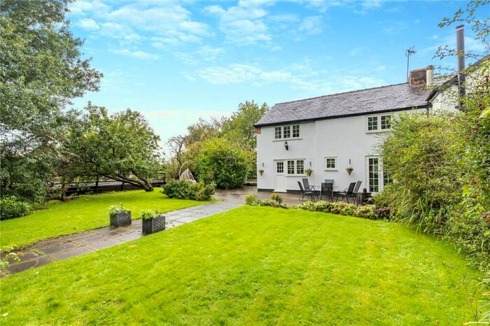 3 Bedroom Equestrian Facility For Sale In Occupation Lane, Antrobus, Northwich, Cheshire, CW9