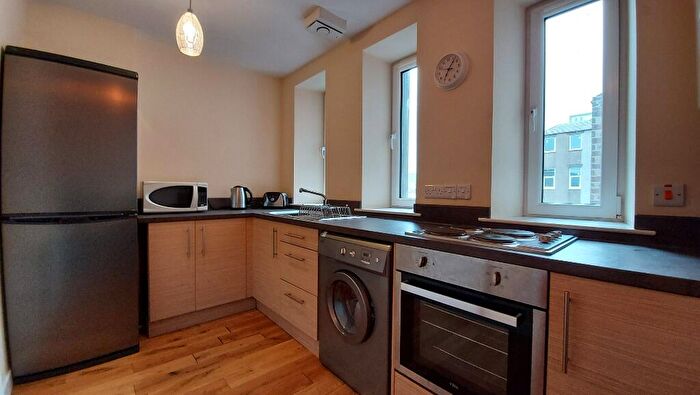 1 Bedroom Flat To Rent In Palmerston Road, The City Centre, Aberdeen, AB11