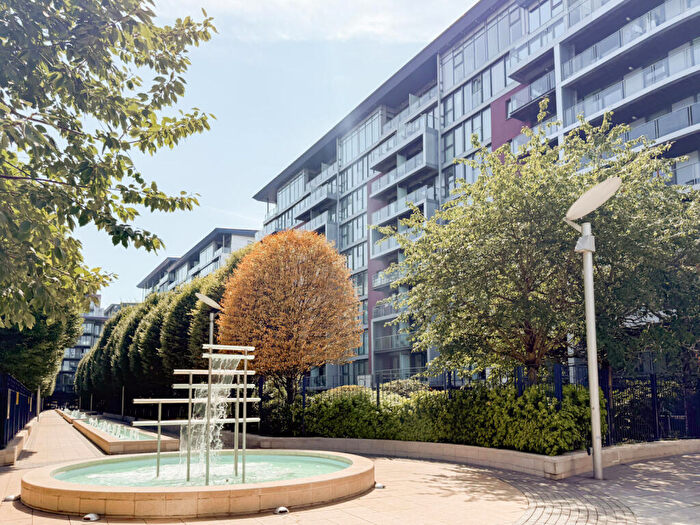 1 Bedroom Apartment For Sale In Queenstown Road, Nine Elms, SW11