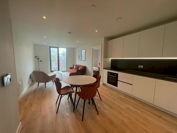 2 Bedroom Flat To Rent In Aspin Lane, Manchester, M4