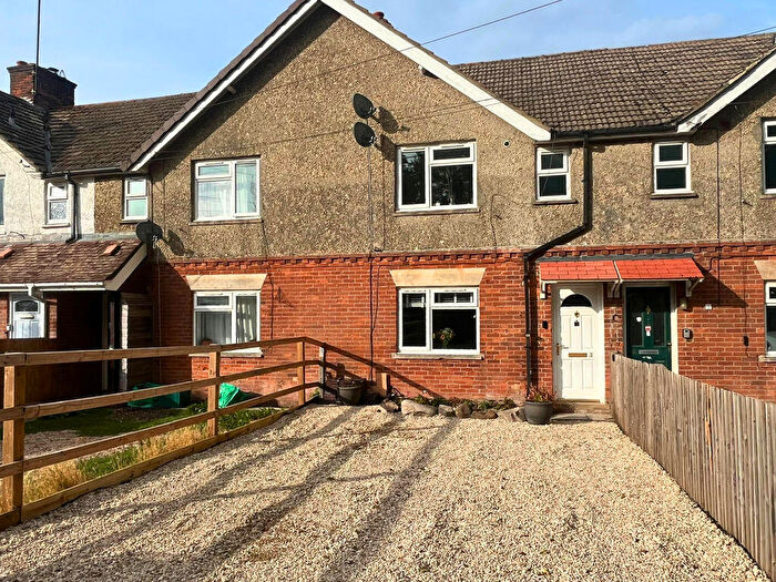3 Bedroom Terraced House For Sale In Lynchets View, Upper Lambourn, RG17