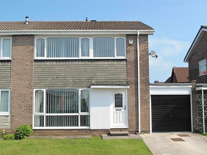 3 Bedroom Semi-Detached House To Rent In Whitelaw Place, Collingwood Chase, Cramlington, NE23