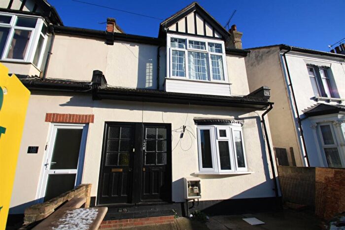 1 Bedroom Flat To Rent In North Road, Westcliff-On-Sea, SS0