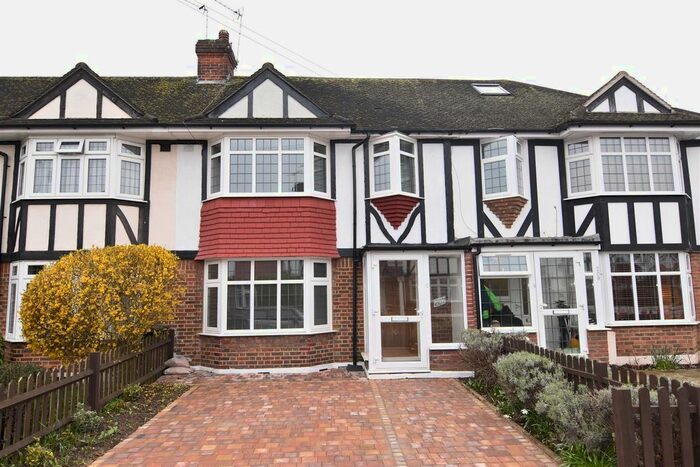 3 Bedroom Terraced House To Rent In Barnfield Avenue, Kingston Upon Thames, KT2