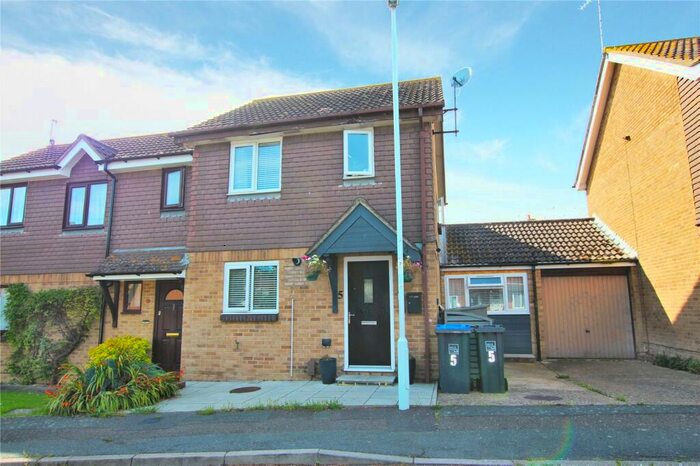 3 Bedroom End Of Terrace House To Rent In Bridgnorth Close, Worthing, West Sussex, BN13