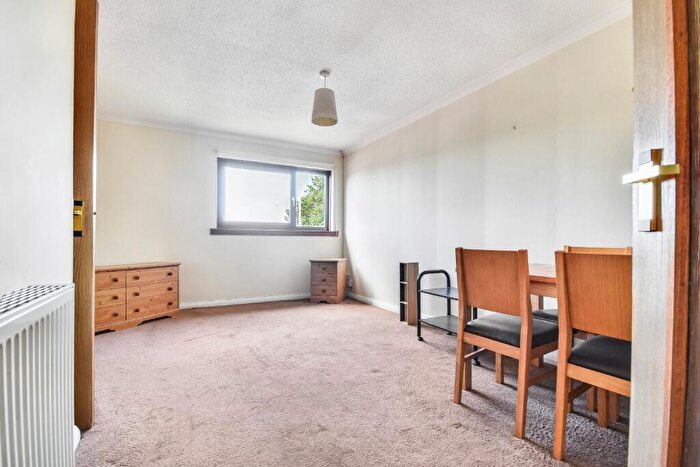 1 Bedroom Flat To Rent In Bournemouth Road, Inverclyde, Gourock, PA19