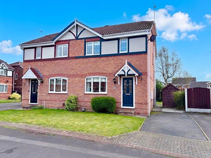 3 Bedroom Semi-Detached House For Sale In Granby Court, Armthorpe, DN3