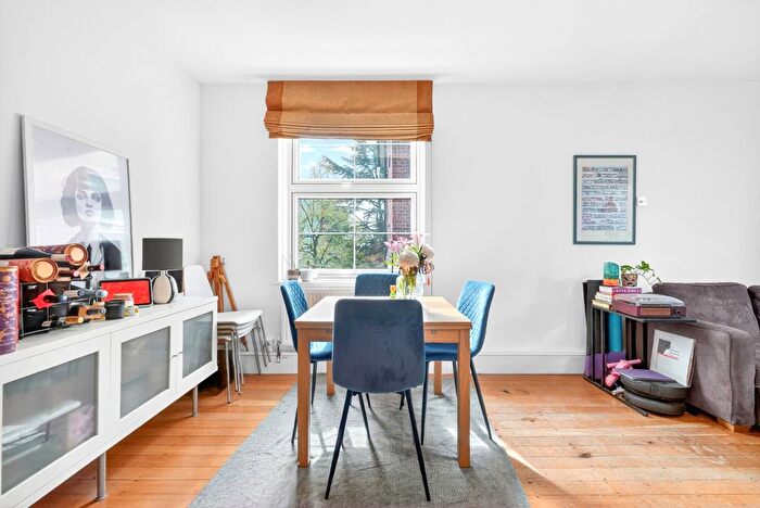 2 Bedroom Flat To Rent In Matilda House, St. Katharines Way, E1W