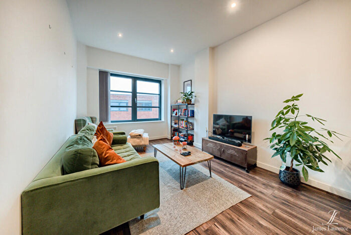 2 Bedroom Apartment For Sale In The Kettleworks, Pope Street, Jewellery Quarter, B1