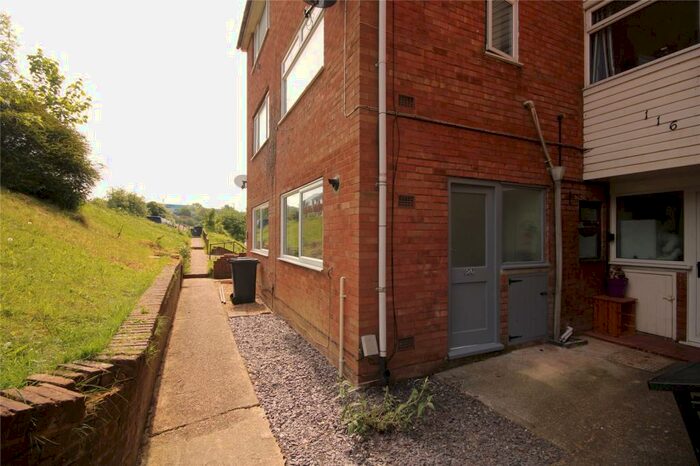 2 Bedroom Maisonette To Rent In Brendon Avenue, Luton, Bedfordshire, LU2