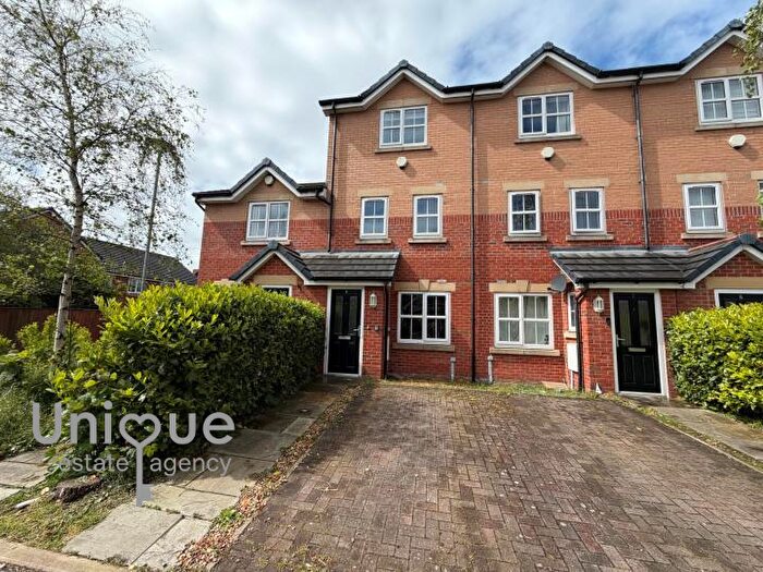 4 Bedroom Terraced House To Rent In Apple Tree Gardens, Blackpool, FY3