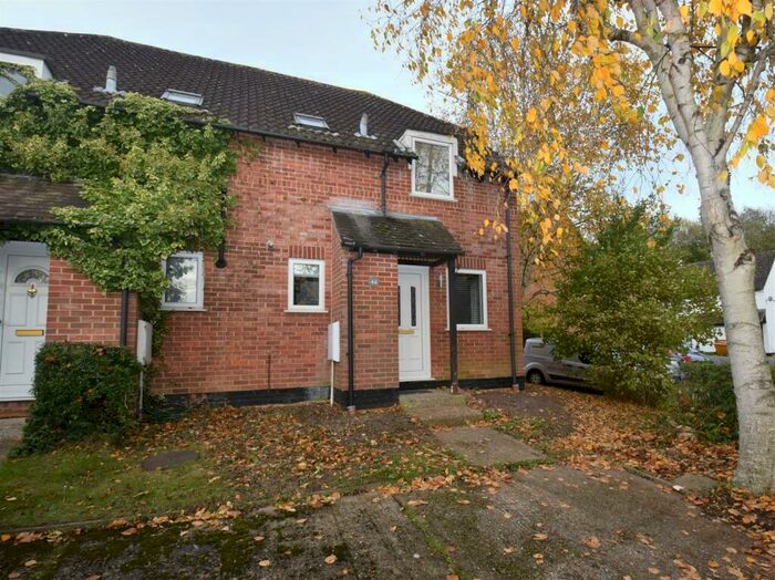 1 Bedroom End Of Terrace House To Rent In Elderberry Bank Lychpit Basingstoke Hampshire, RG24
