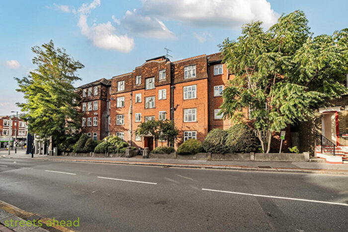 2 Bedroom Apartment For Sale In Thanet House, Coombe Road, Central Croydon, South Croydon, CR0
