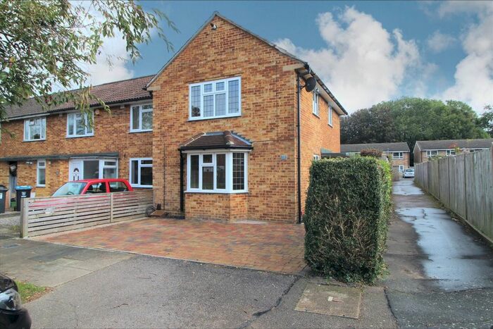 2 Bedroom End Of Terrace House To Rent In Sawyers Way, Hemel Hempstead, Hertfordshire, HP2