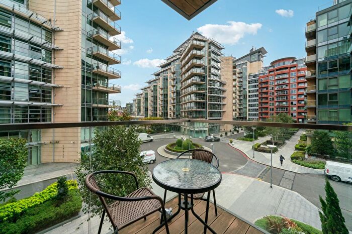 2 Bedroom Flat For Sale In Discovery House, Juniper Drive, SW18