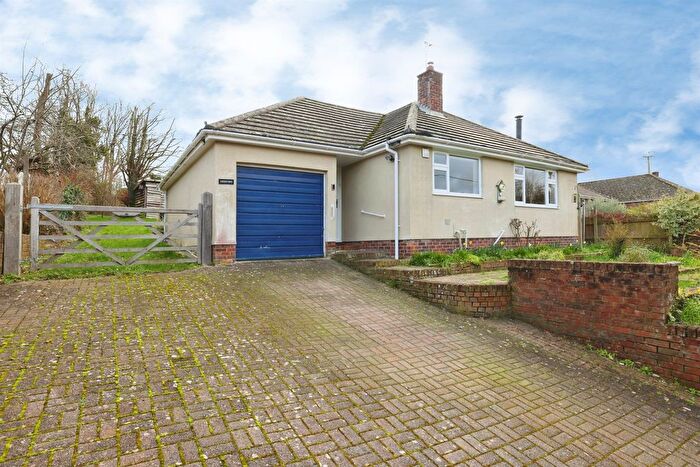 3 Bedroom Detached Bungalow For Sale In Witt Road, Winterslow, Salisbury, SP5