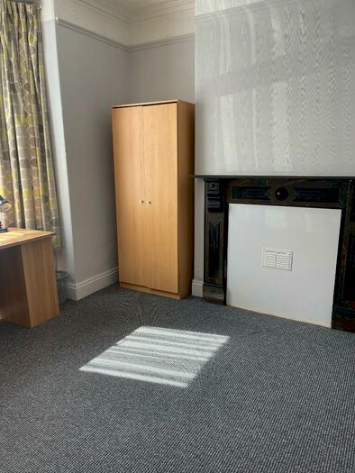 5 Bedroom Terraced House To Rent In Sibthorp Street - Bed Student House For /, LN5