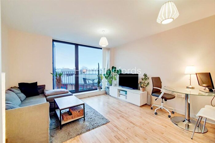 1 Bedroom Apartment To Rent In The Drakes, Evelyn Street, Deptford, SE8