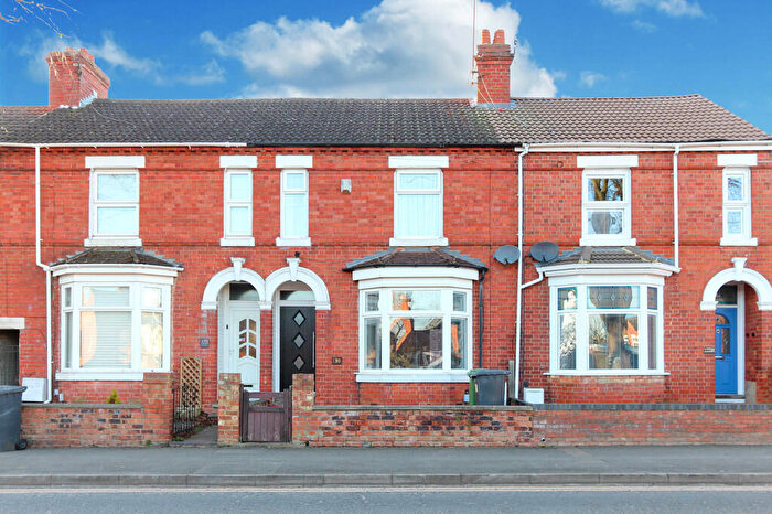 3 Bedroom Terraced House For Sale In Westfield Road, Wellingborough, NN8