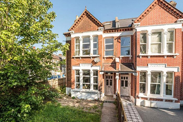 2 Bedroom Flat For Sale In East Dulwich Road, East Dulwich, SE22