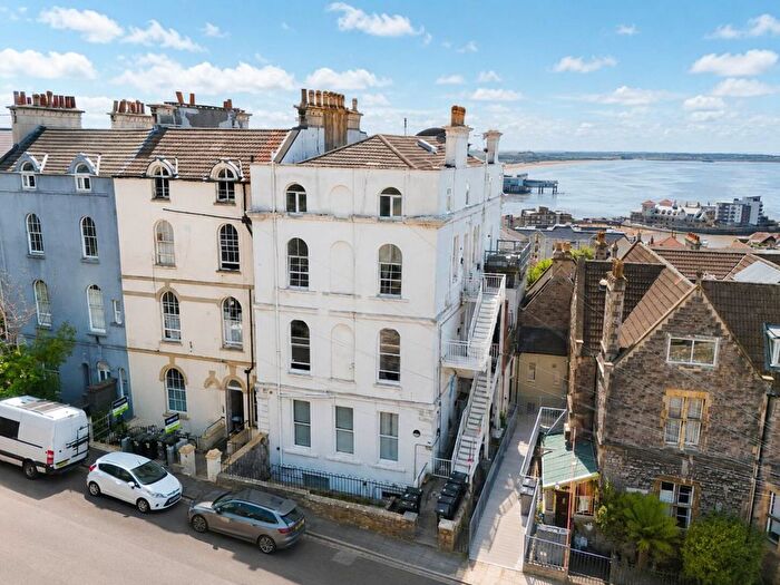 2 Bedroom Flat For Sale In South Road, Weston-Super-Mare, BS23