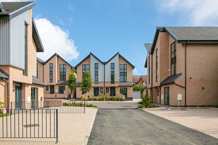 4 Bedroom Semi Detached House For Sale In Aspen Close, Hazelhall Close, M28