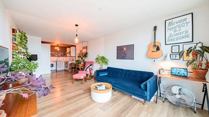 1 Bedroom Flat For Sale In Laban Walk, London, SE8