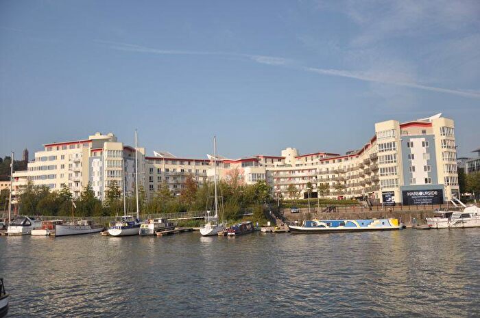 1 Bedroom Apartment To Rent In The Crescent, Bristol, BS1