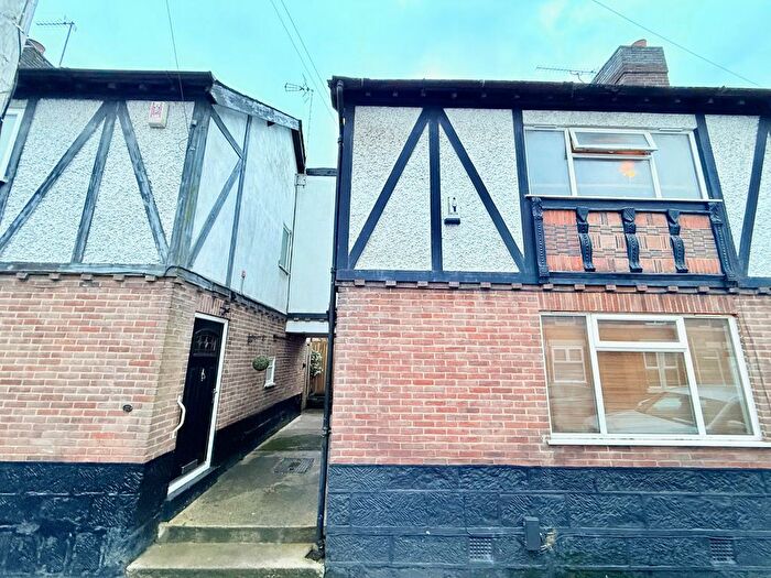 1 Bedroom Studio To Rent In Markeaton Street, Derby, DE1