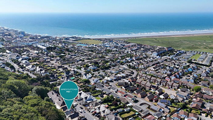 3 Bedroom Detached House For Sale In Westward Ho!, North Devon, EX39