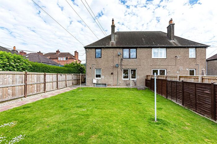 2 Bedroom Flat For Sale In Tweed Road, Galashiels, TD1