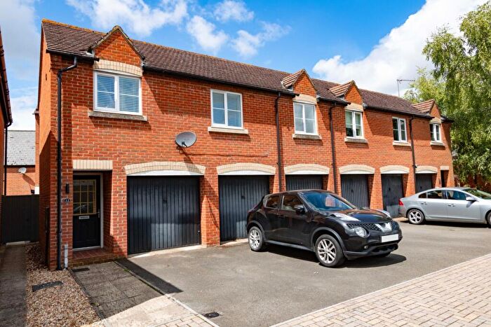 1 Bedroom Apartment To Rent In Chapel Close, Wantage, Oxfordshire, OX12