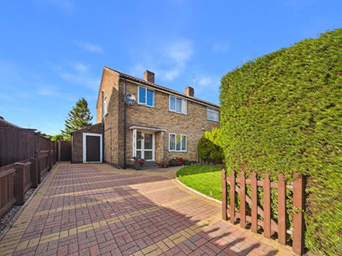 3 Bedroom Semi Detached House For Sale In Copes Way, Chaddesden, DE21