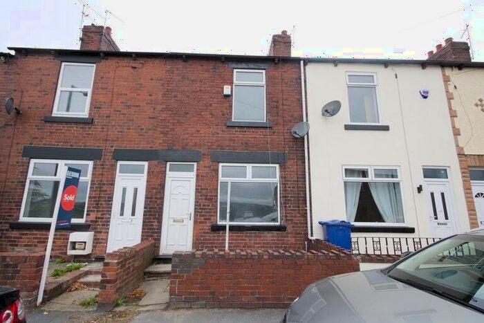2 Bedroom Terraced House To Rent In Snydale Road, Barnsley, S72
