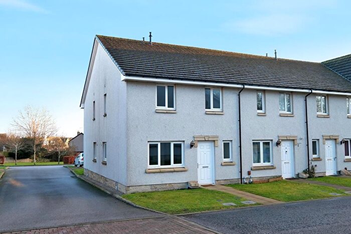 2 Bedroom Maisonette To Rent In Bellfield View, Kingswells, AB15