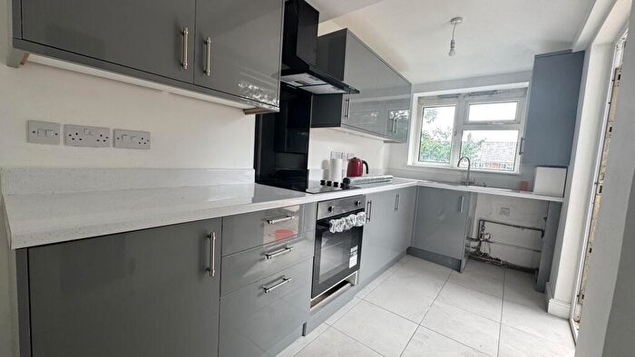 3 Bedroom Terraced House To Rent In Kings Road, B44