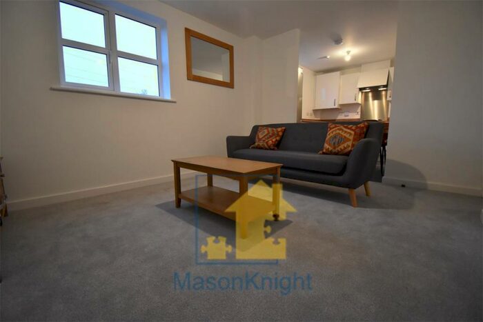 2 Bedroom Flat To Rent In * Months Short Term Let, Available Now * Luxury Student Property &mdash; Ideal For A Couple Or Phd Students &ndash; / Acade, B29