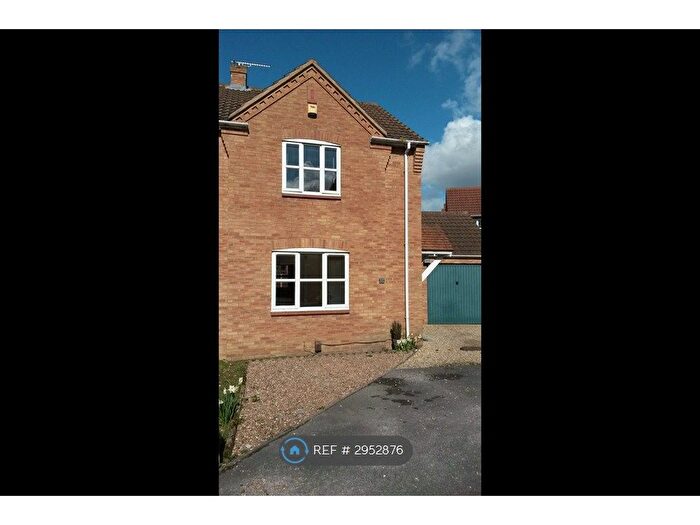 2 Bedroom Semi-detached House To Rent In Woodcroft Road, Saxilby, LN1