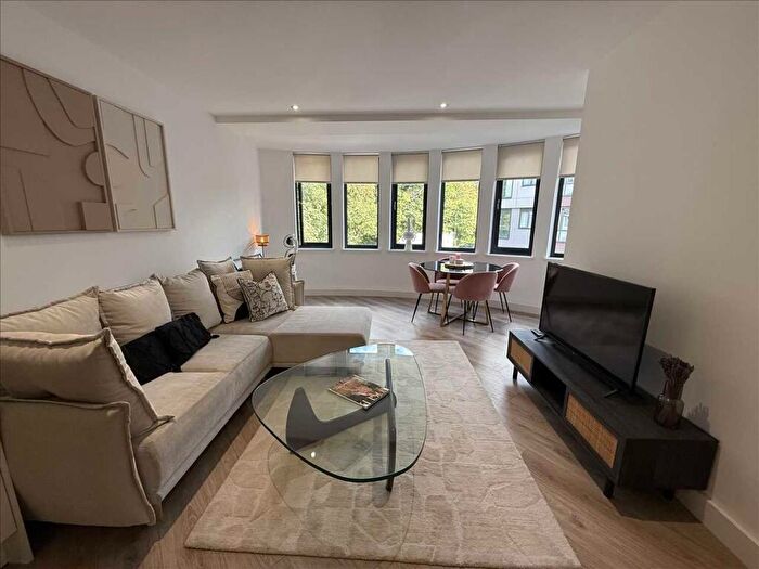 1 Bedroom Apartment To Rent In Broadoaks, Solihull, B91