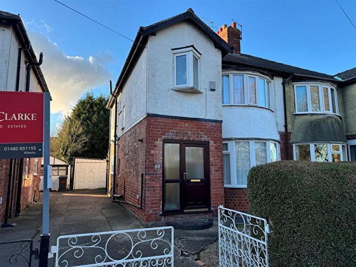 4 Bedroom Semi Detached House For Sale In Anlaby Park Road North, Hull, HU4