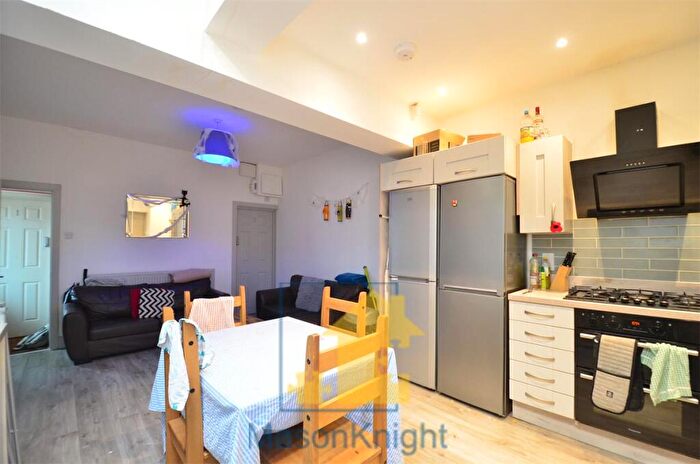 6 Bedroom Terraced House To Rent In Katie Road Selly Oak, B29