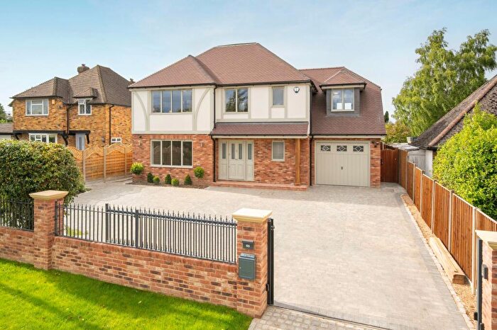 5 Bedroom Detached House For Sale In Joiners Lane, Chalfont St. Peter, SL9