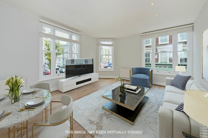 3 Bedroom Flat To Rent In Portobello Road, London, W11